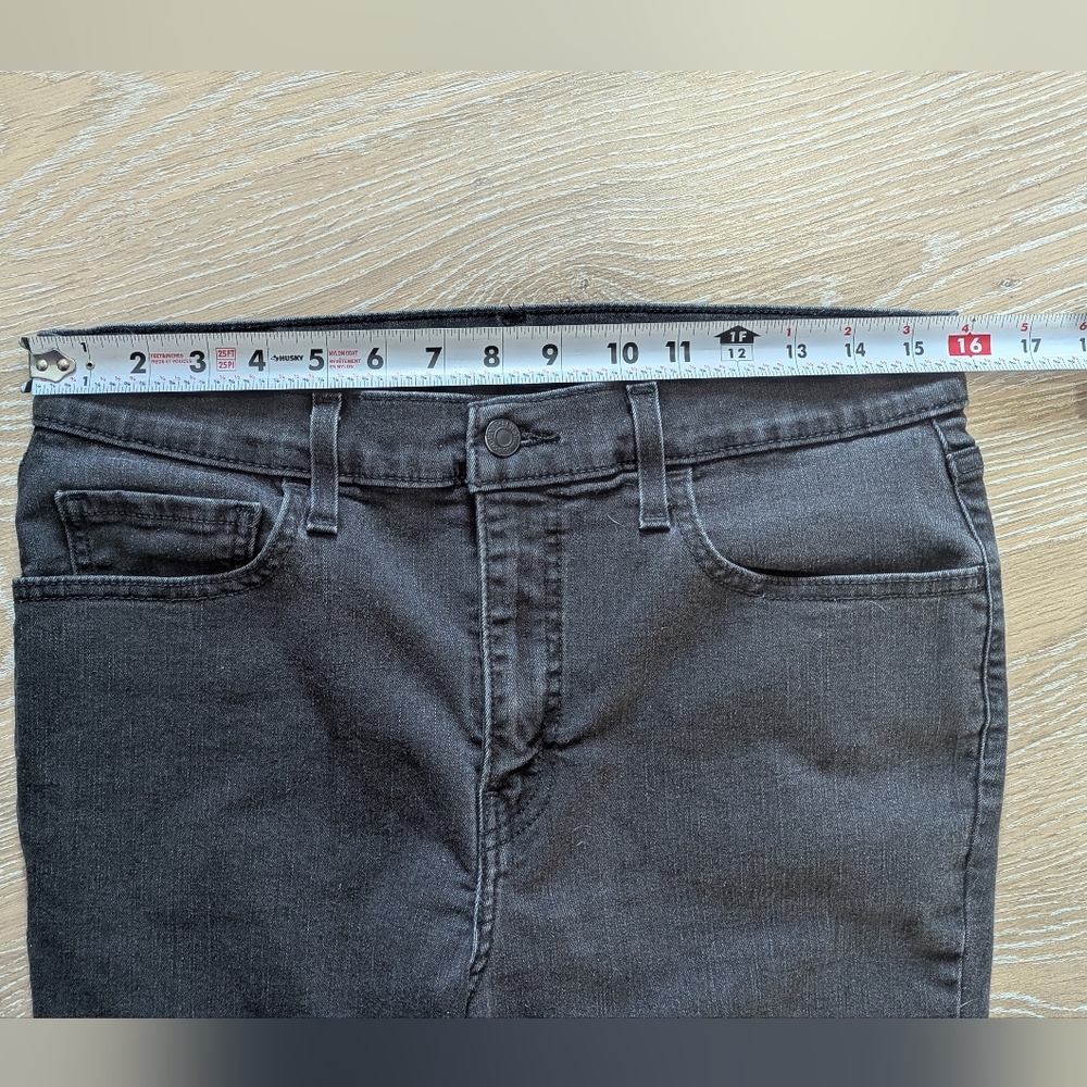 Levi's 720 High-Rise Super Skinny Jeans Black Women's 31 - Picture 6 of 12